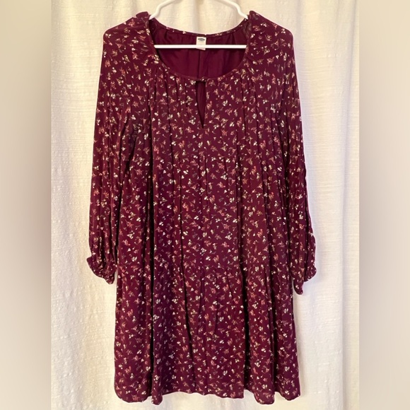 Assorted Dresses! - Picture 6 of 8